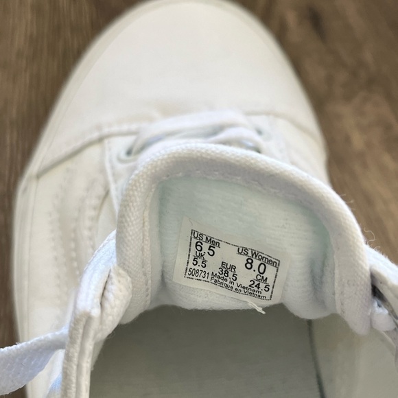 Vans Old Skool canvas sneakers tennis shoes  women’s size 8 - like new! - Picture 6 of 7